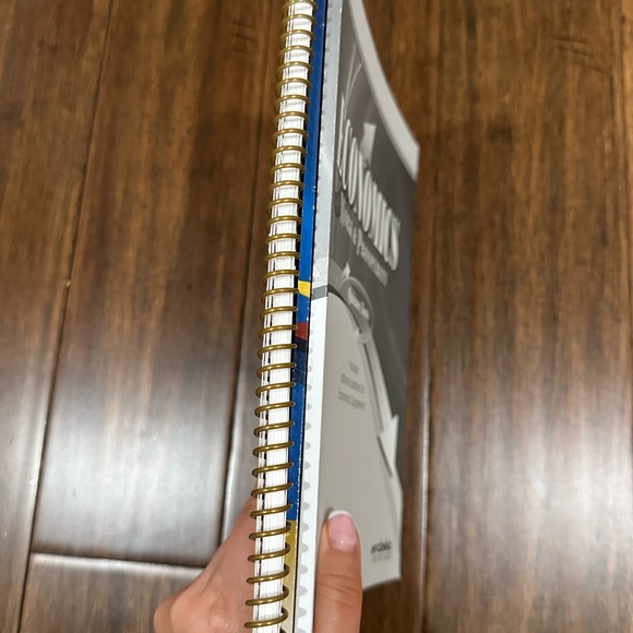 Abeka Economics Work & Prosperity Set - Picture 2 of 2